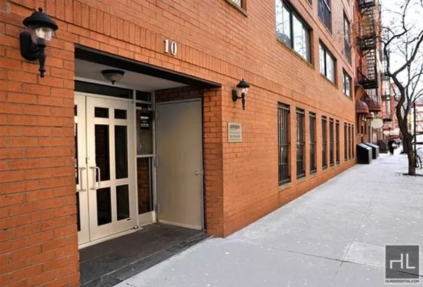 10 Jones Street