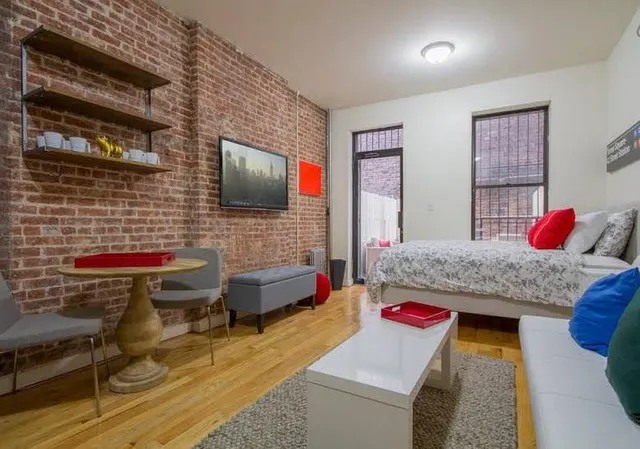 435 West 54th Street
