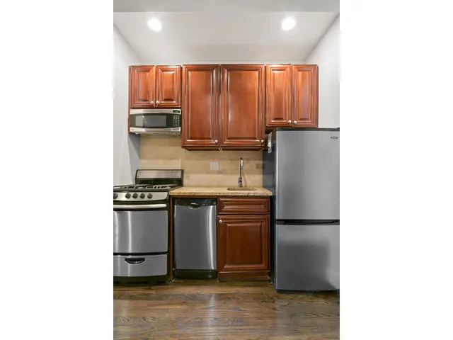 239 East 58th Street