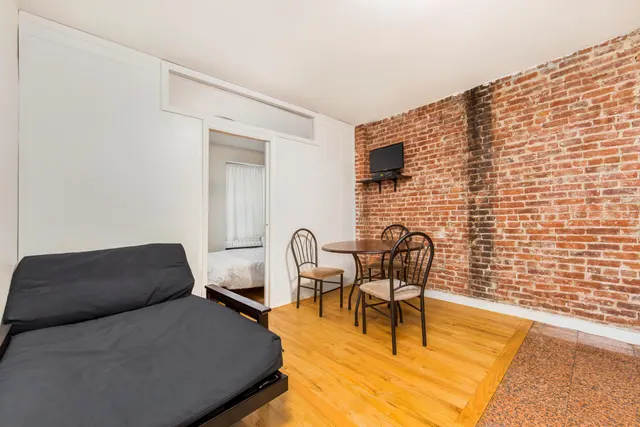 435 West 54th Street
