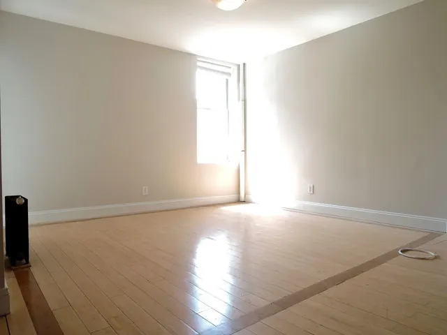 44 9th Avenue