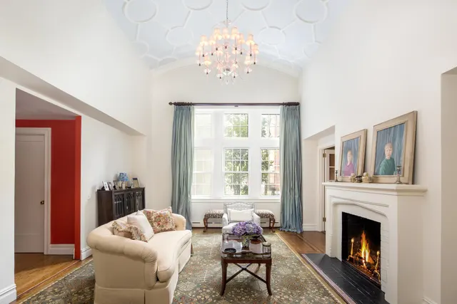 45 East 9th Street