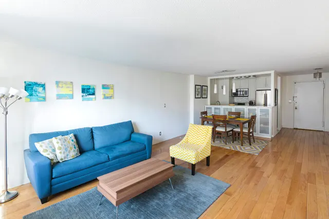 300 East 59th Street
