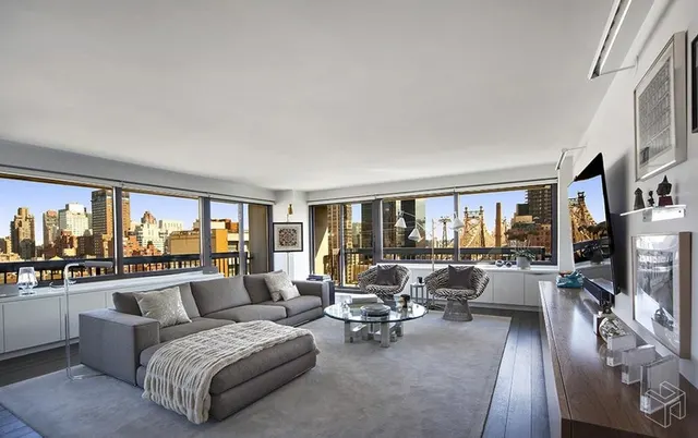 300 East 59th Street