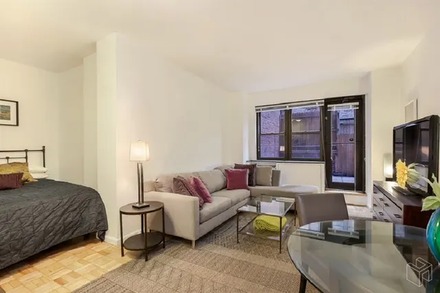 320 East 58th Street