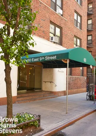 60 East 9th Street