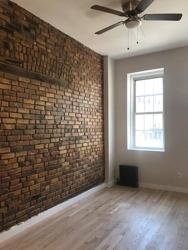 44 9th Avenue