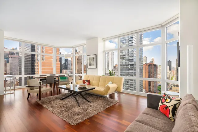 300 East 55th Street