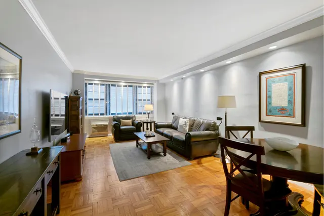 39 Gramercy Park North