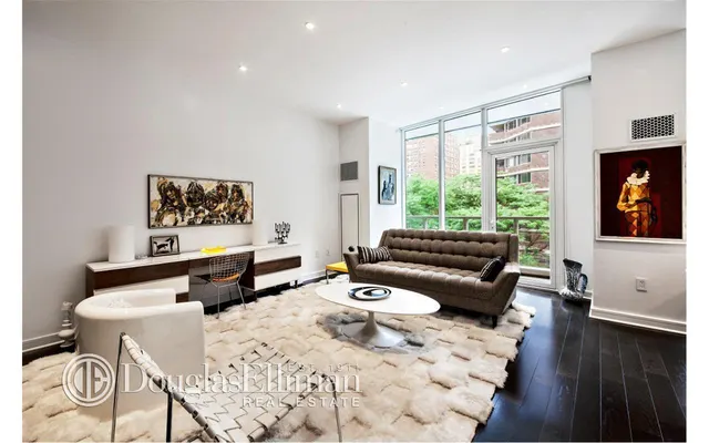 300 East 23rd Street