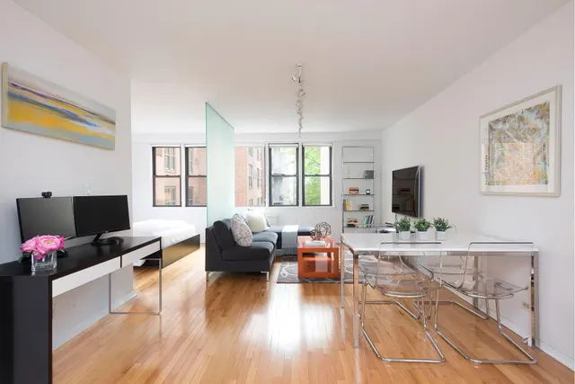201 East 21st Street