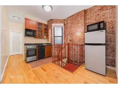 435 West 54th Street