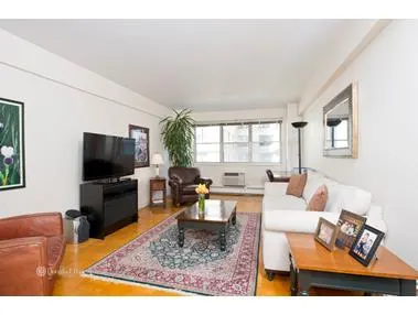 20 East 68th Street