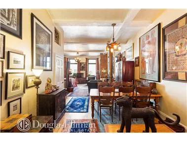 39 E 12TH Street