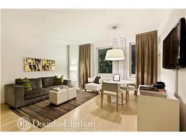 70 West 45th Street