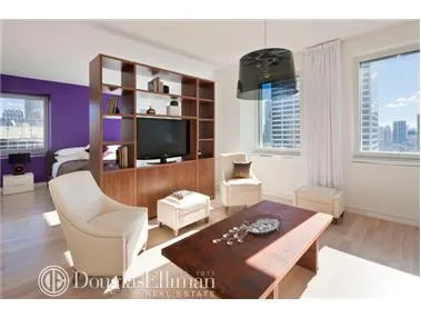 70 West 45th Street