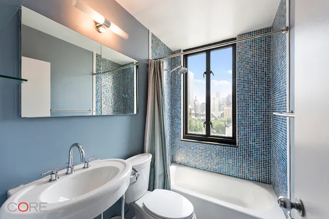 100 East 55th Street