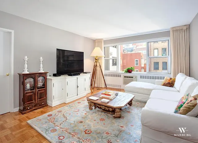 35 Sutton Place
