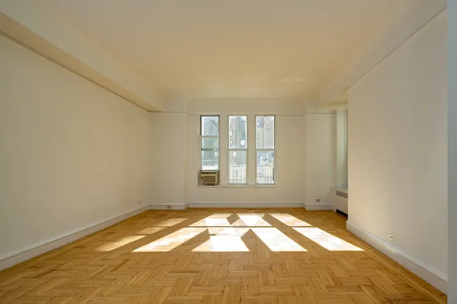 180 West 58th Street