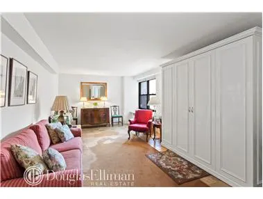 345 East 81st Street