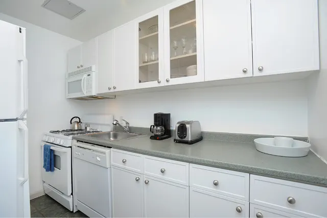 225 East 58th Street