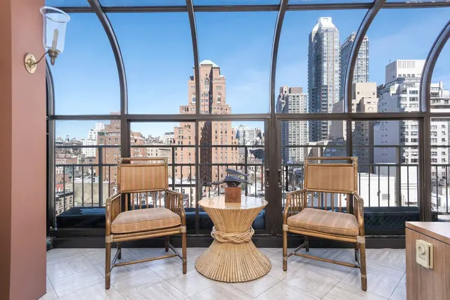 150 East 61st Street