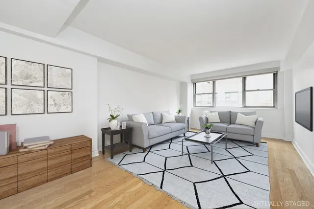 211 East 53rd Street