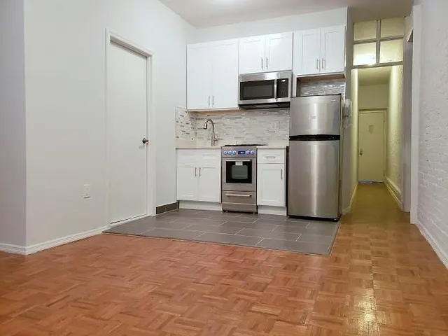 407 West 52nd Street
