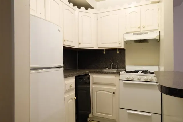 458 West 52nd Street