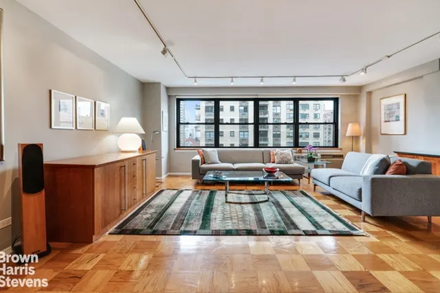 345 East 81st Street
