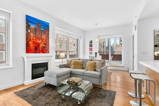 462 West 58th Street