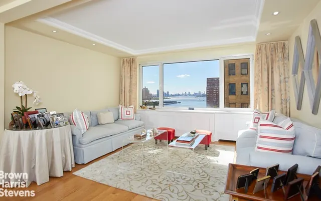 35 Sutton Place
