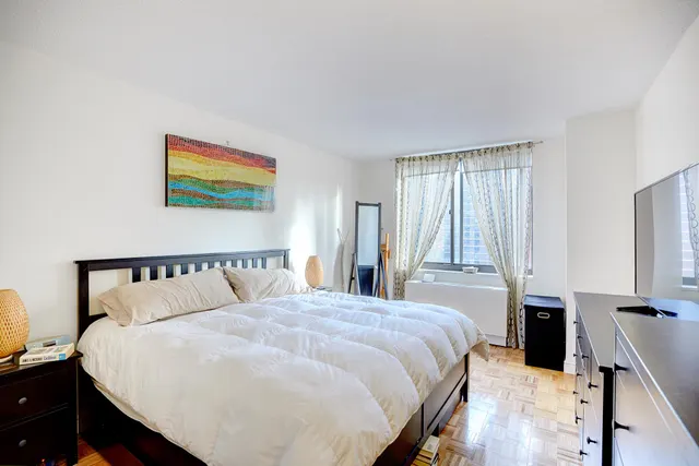 225 East 95 Street