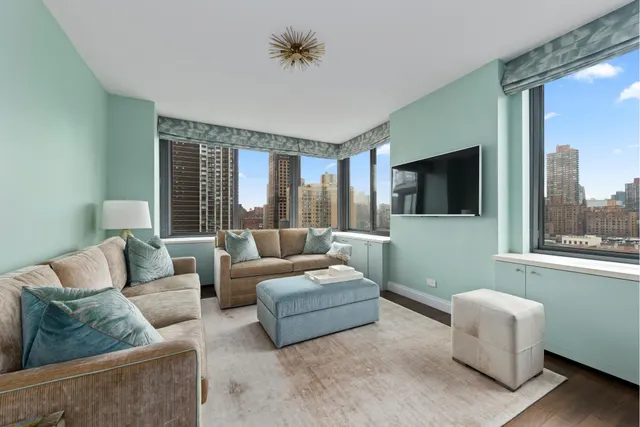 300 East 85th Street