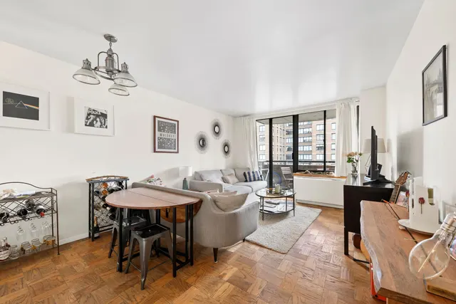 157 East 32nd Street