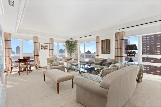 415 East 54th Street