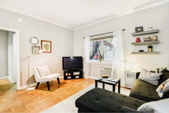 207 East 21st Street