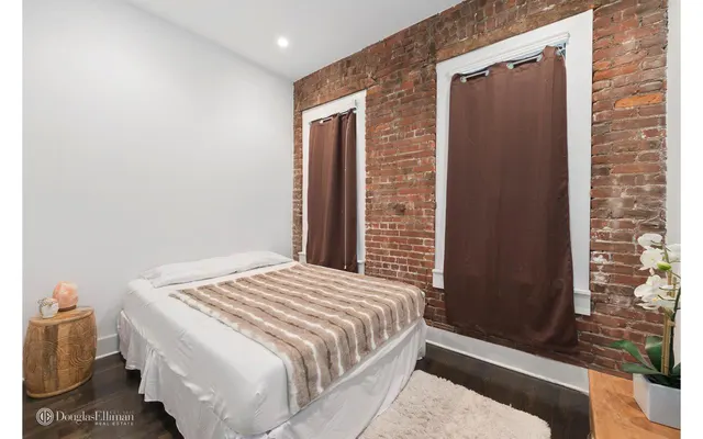 239 East 58th Street