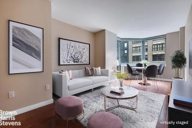 121 East 23rd Street