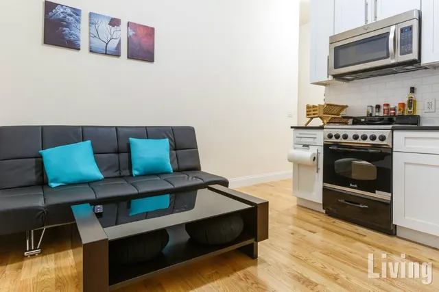 211 West 53rd Street