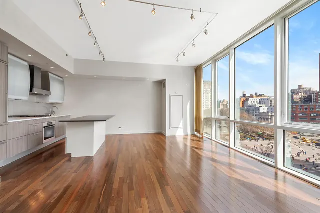 8 Union Square South