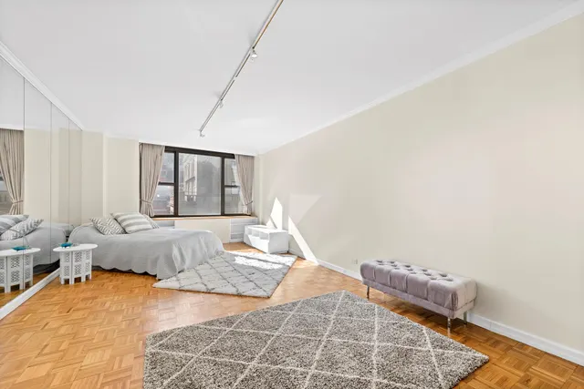 117 East 57th Street