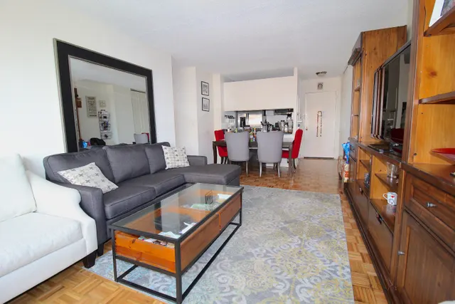 225 East 95 Street
