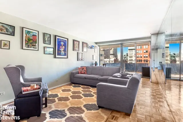 142 East 16th Street