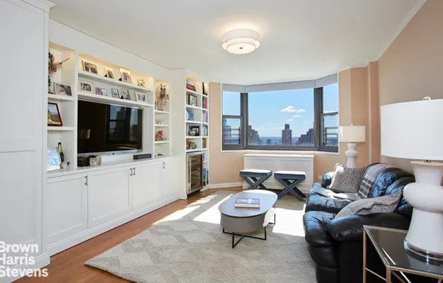200 East 90th Street