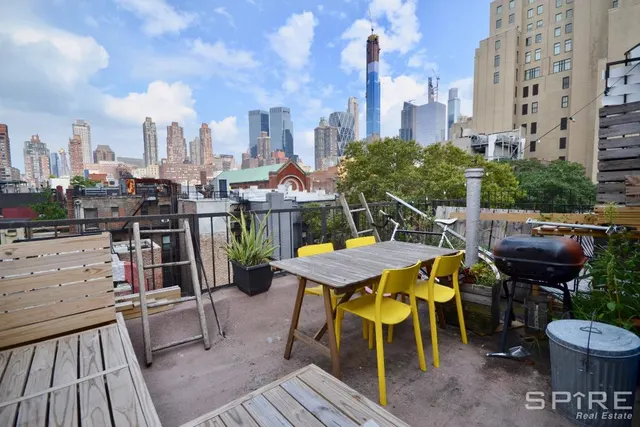 457 West 50th Street