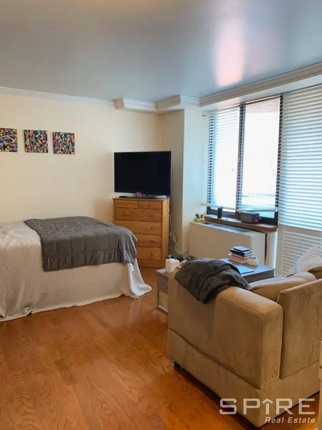 157 East 32nd Street
