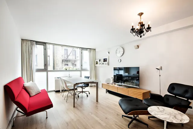 420 West 25th Street