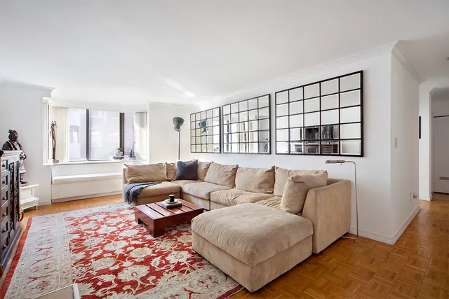445 West 54th Street