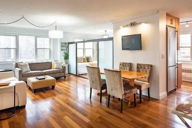 400 East 54th Street